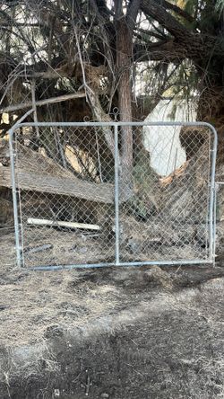 Heavy Duty Dual Chain Link Driveway Gate