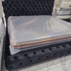 NEW IN BOX- King & Queen  Size Black Platform Tufted Velvet Bed Frame