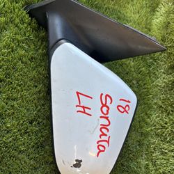 2018 Hyundai Sonata Driver LH Side Mirror 