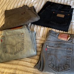 Dickies, Wrangler, Levi’s 501