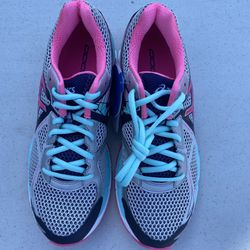 Women’s Asics Running Shoes