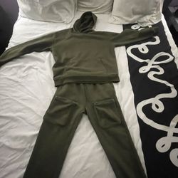 Mens Sweat Outfit