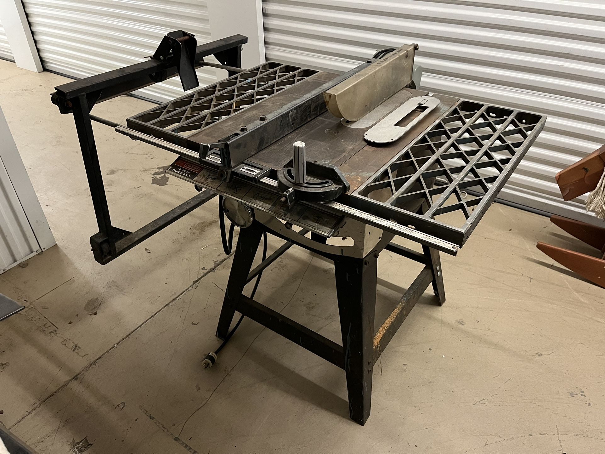 Vintage 12 inch table saw
