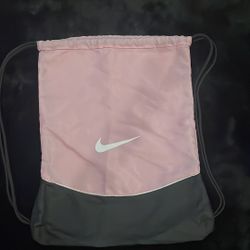 Women’s Nike Gym Drawstring Sack pack