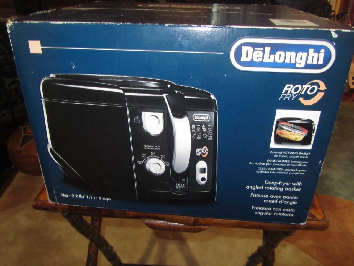 New Delonghi D28313UX BK Roto Deep Fryer - Black & Silver