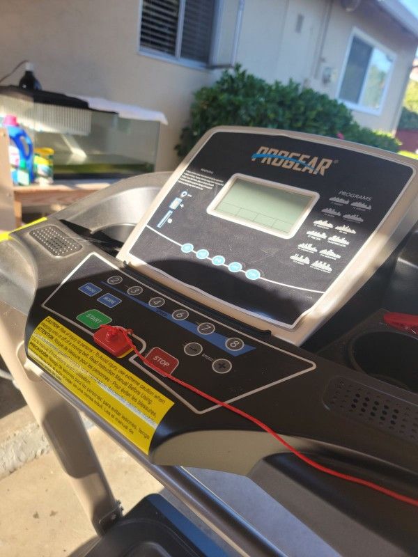 ProGear BT5000 Foldable Electric Treadmill with Goal Setting Computer for Sale in Fremont CA OfferUp