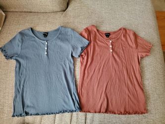 2pc girls Tshirts size xl 14 girls kids