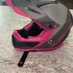 Gate Youth Launch MX helmet 