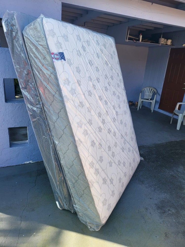 NEW QUEEN MATTRESS AND BOX SPRING -- Also Available In All Sizes.