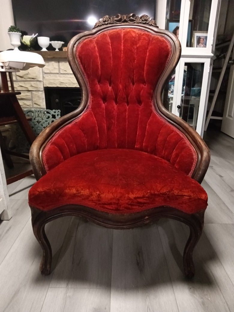 Queen Anne Red Velvet Arm Chair Antique
