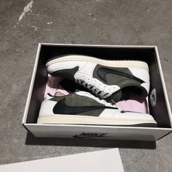 Jordan 1 Low OG SP Travis Scott Medium “Olive” WITH RECEPIT