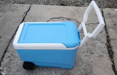 Blue Rolling Cooler with Telescoping Handle