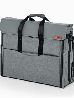 Gator case With All Accessories Hardly Use Paid 199$