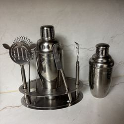 Stainless Steel Bar Set
