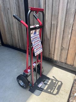 NEW Milwaukee 1,000 lb 4-in-1 Convertible Hand Truck/Dolly - Brand New