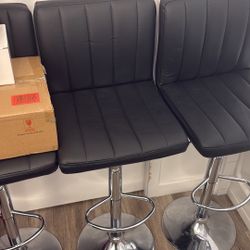 Bar Stools 