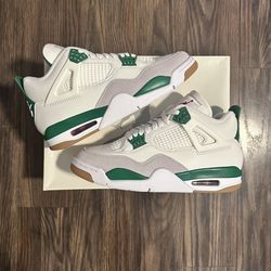 Air Jordan 4 Retor SB Pine Green DS Size 8.5M 10W