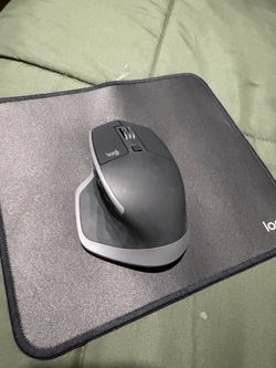 logitech mx master 2s with Matt