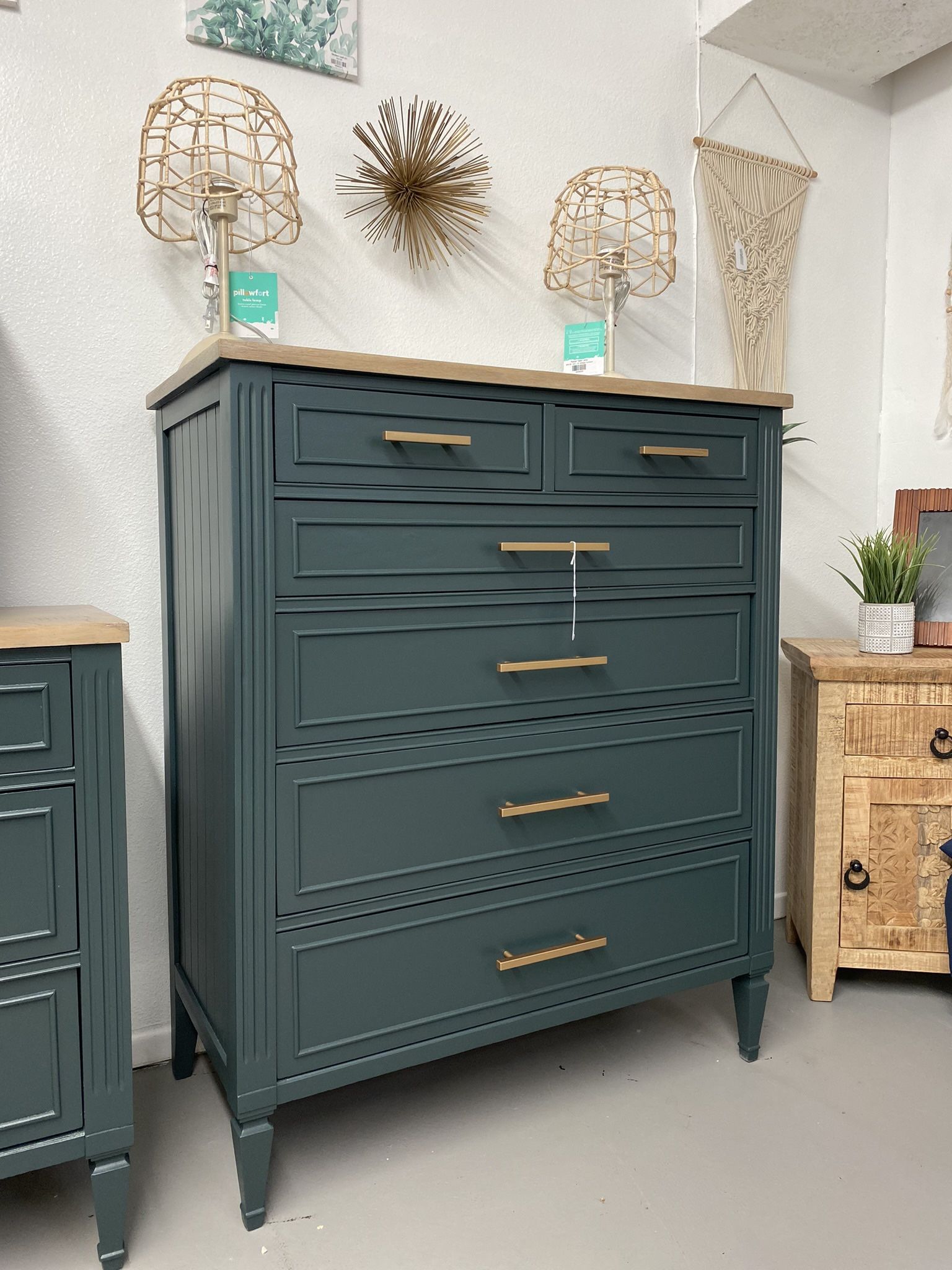 Mid Century Modern Chest Of Drawers/tall Dresser FREE LOCAL DELIVERY