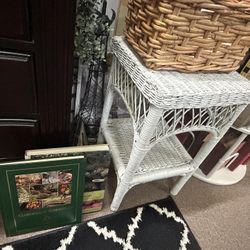 White Wicker Plant Stand or Small Table