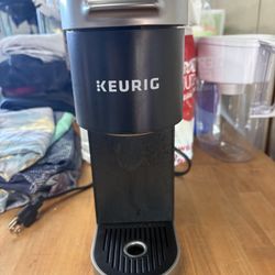 Keurig Single Cup Coffee Maker Works Perfectly