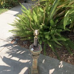 Beautiful Antique Lamp! 