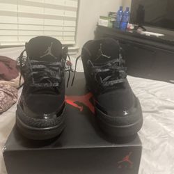 Black Cat Jordan 3 Retros 