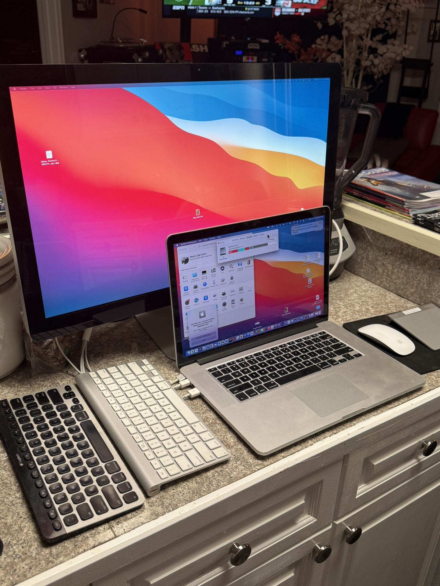 Mac Pro, Monitor, Keyboards Mouse Package Set