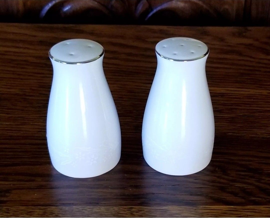Vintage~ Noritake china Colony pattern salt and pepper shakers