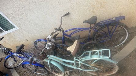 4 bikes