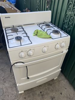 Fridge And Stove