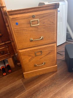 Wood toned 2-drawer file cabinet