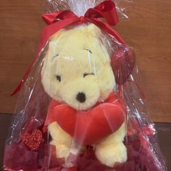 Valentines Winnie The Pooh Plushie 