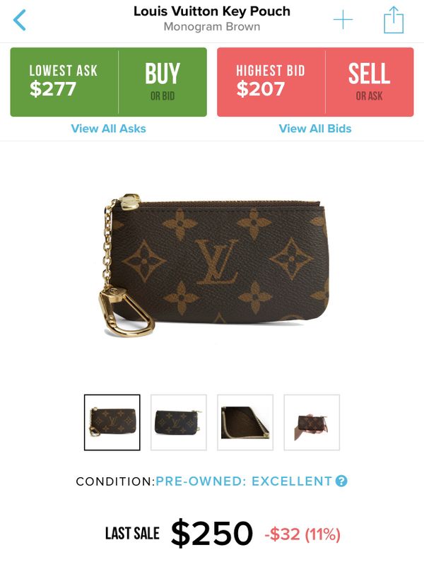 Louis Vuitton belt and wallet black LV initials for Sale in Orlando, FL -  OfferUp