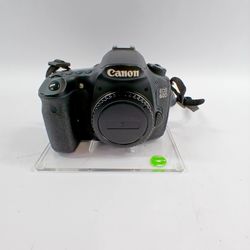 Canon EOS 60D 18.0MP Digital SLR DSLR Camera