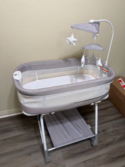 Baby Bassinet with Mobile and Storage
