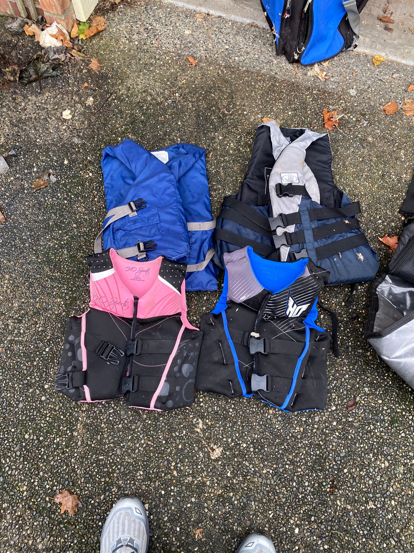 Life vests x 4