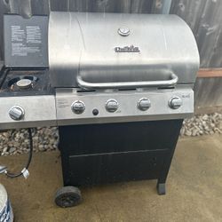 Bbq Grill    CHAR-BROIL BRAND.    