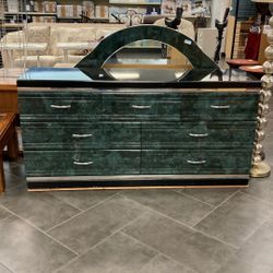 4 Piece Dresser Set