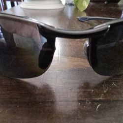 Maui Jim Sunglasses With Case 
