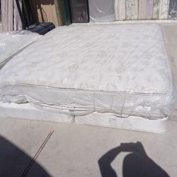 King Pillowtop Mattress And Box Spring 