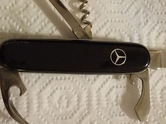 MERCEDES BENZ SWISS ARMY KNIFE