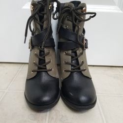 Apt. 9 Woman's Size 6.5 Boots