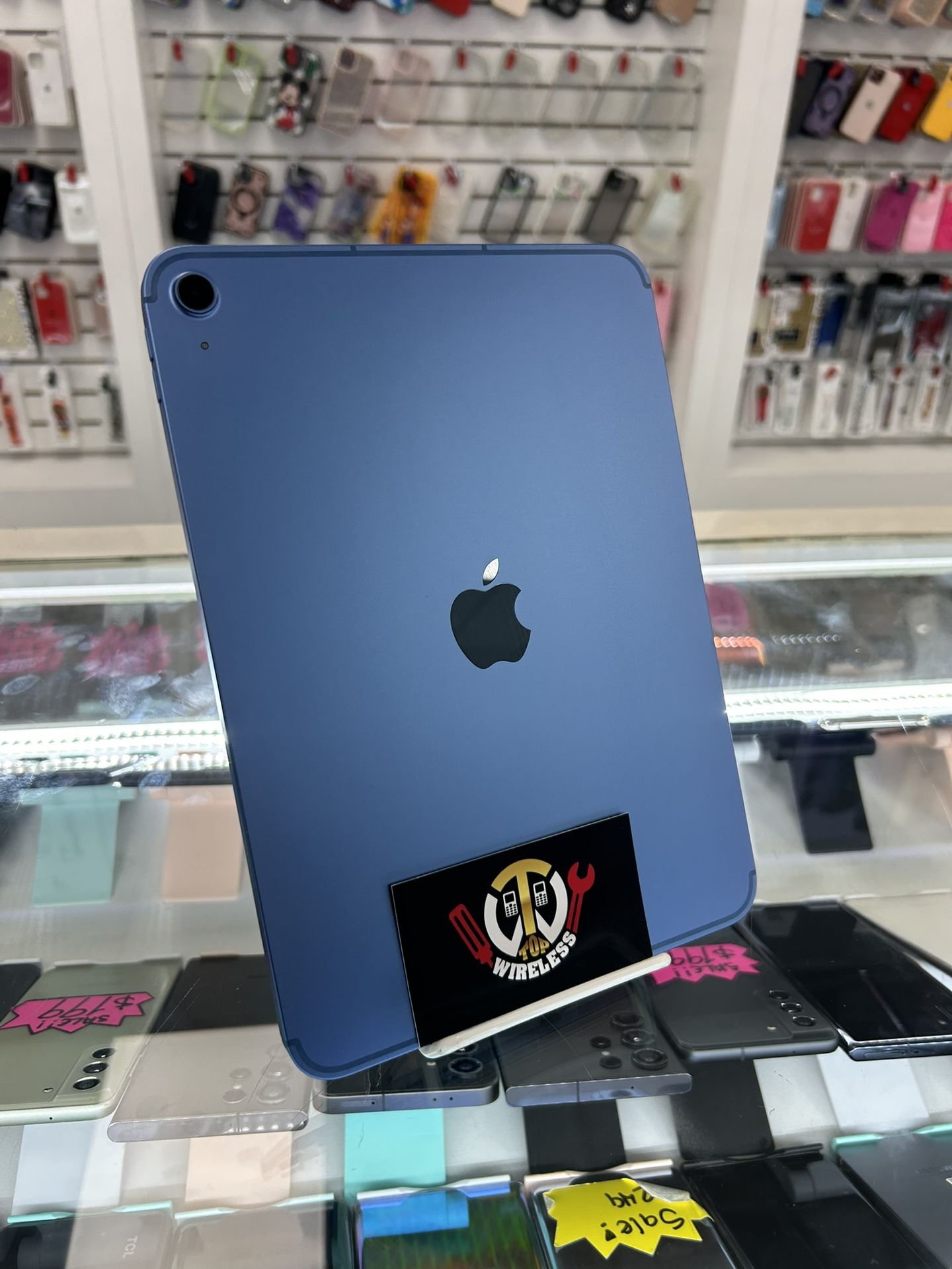 iPad 10th Gen LTE $50 Down Payment Apply Today 