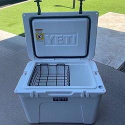 Yeti Cooler 50 In White 