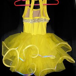 Girls pageant outfit