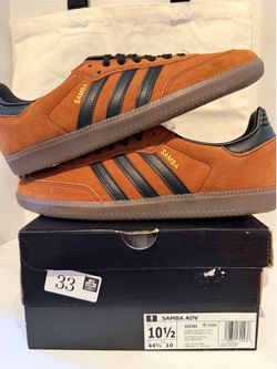 Men’s adidas Samba 10.5 M