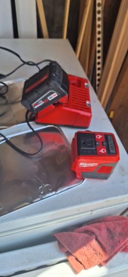 Milwaukee Top Off M18 Power Converter