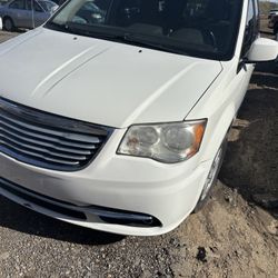 2012 Chrysler Town & Country