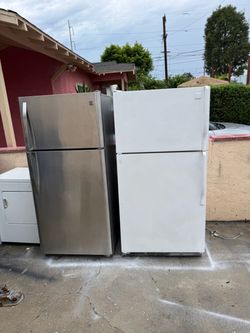 Refridgator freezer.